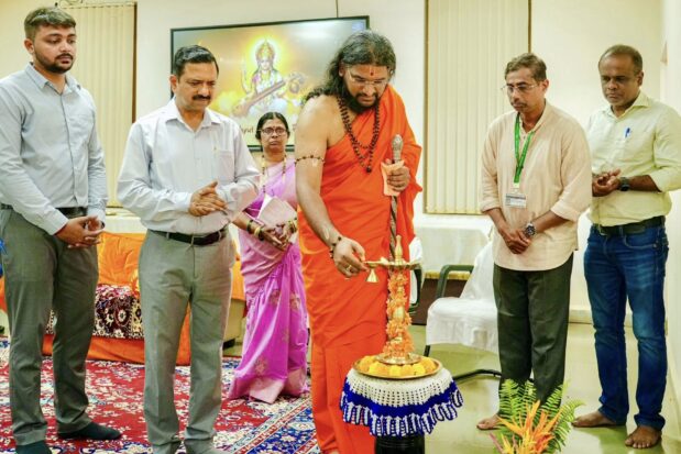 Shramik Sanman Diwas - Shree Datta Padmanabh Peeth - 