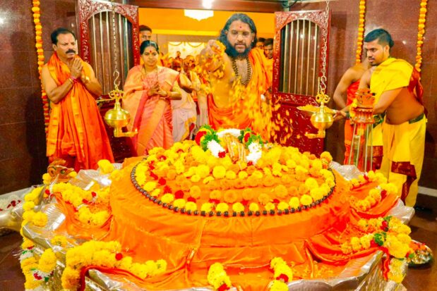 Rashtrasant Sadguru Brahmanand Acharya Swamiji Punyatithi Mahotsav - Shree Datta Padmanabh Peeth - 